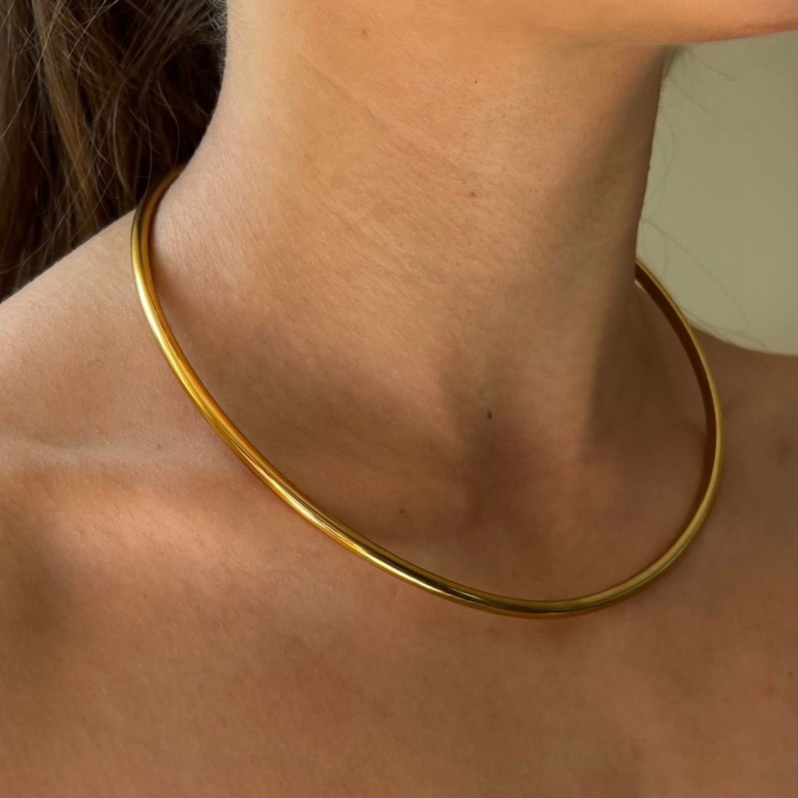 Elegancka biżuteria ze stali chirurgicznej - Pearlippines Biżuteria