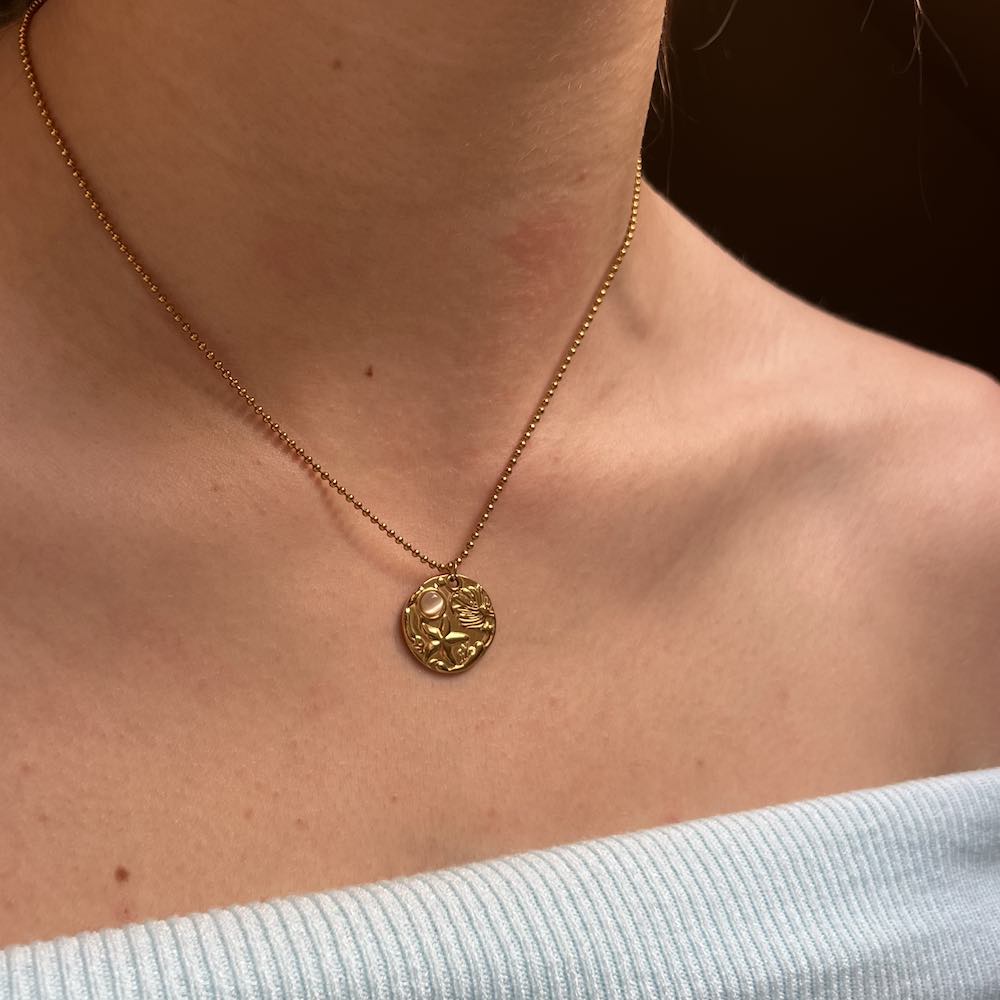 Aurora Coin: naszyjnik z morskim medalionem - Pearlippines Biżuteria