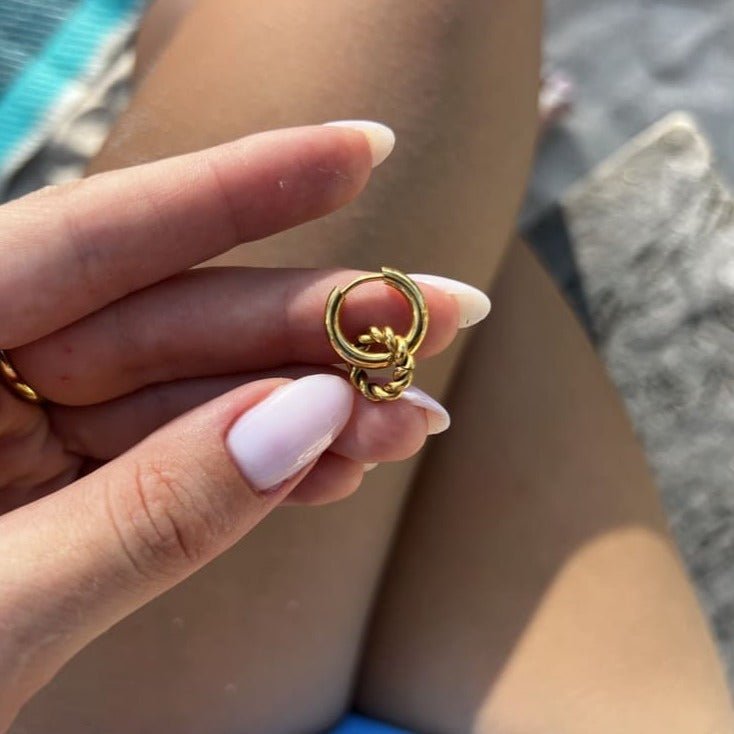 Bohol: delikatne kolczyki z akcentem skręconej liny - Pearlippines Biżuteria