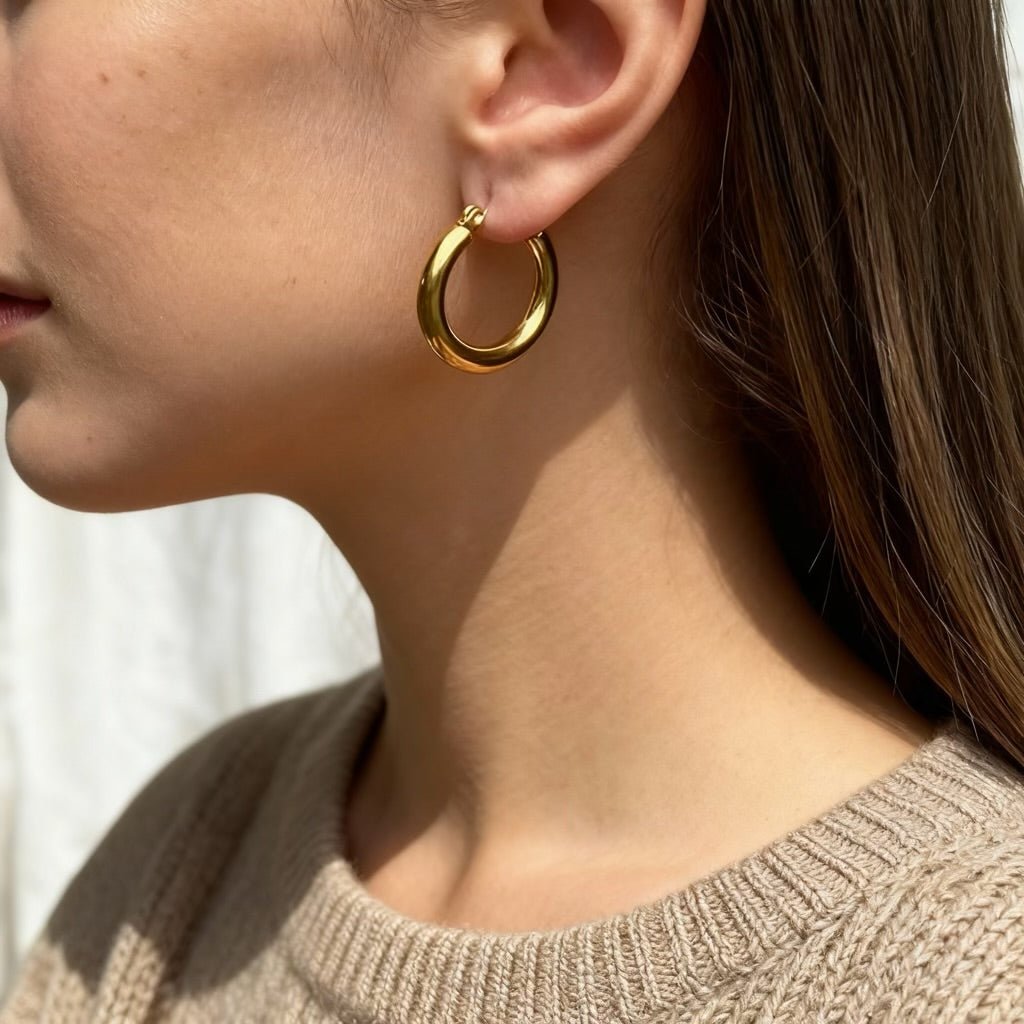 Bold Hoops: Klasyczne kolczyki koła - Pearlippines Biżuteria