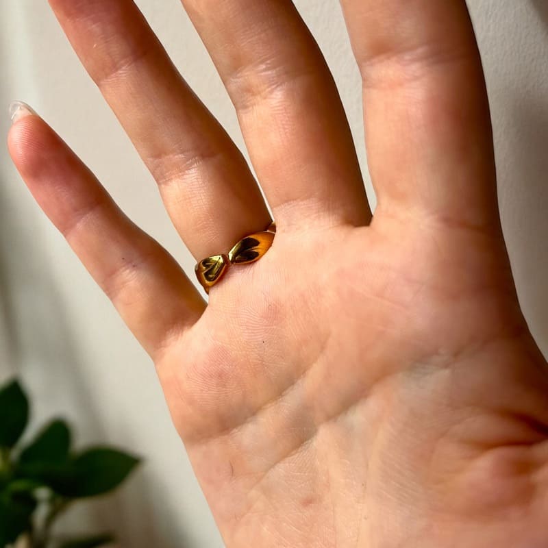 Camago: regulowany szeroki skręcony pierścionek - Pearlippines Biżuteria
