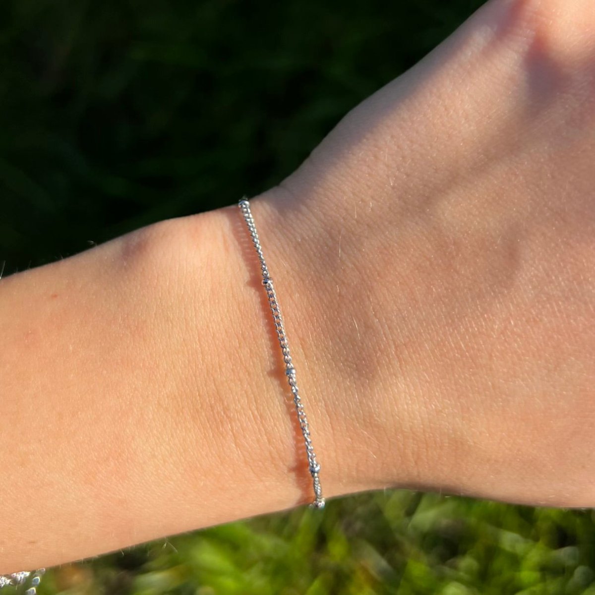 Coron: srebrna delikatna bransoletka z kuleczkami - Pearlippines Biżuteria
