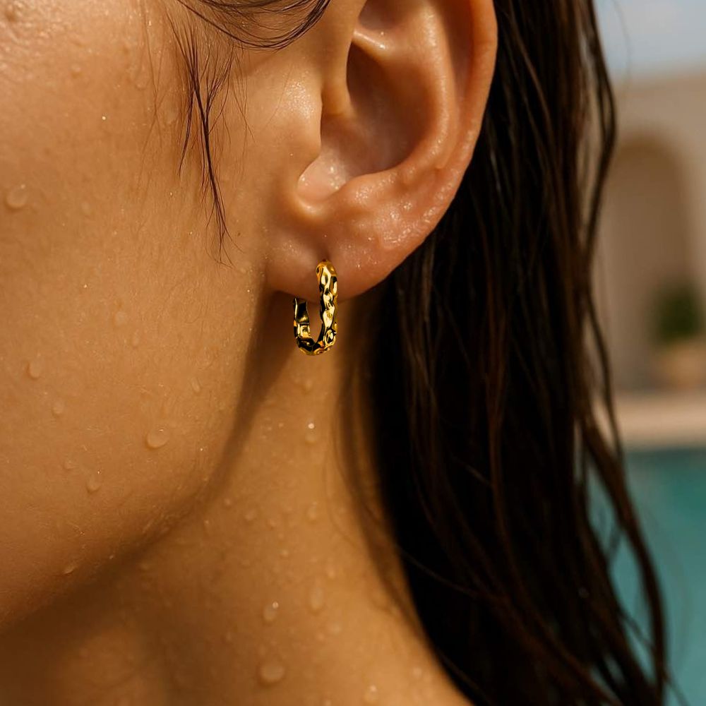 Crisp Hoops: młotkowane kolczyki złote mini kółka - Pearlippines Biżuteria