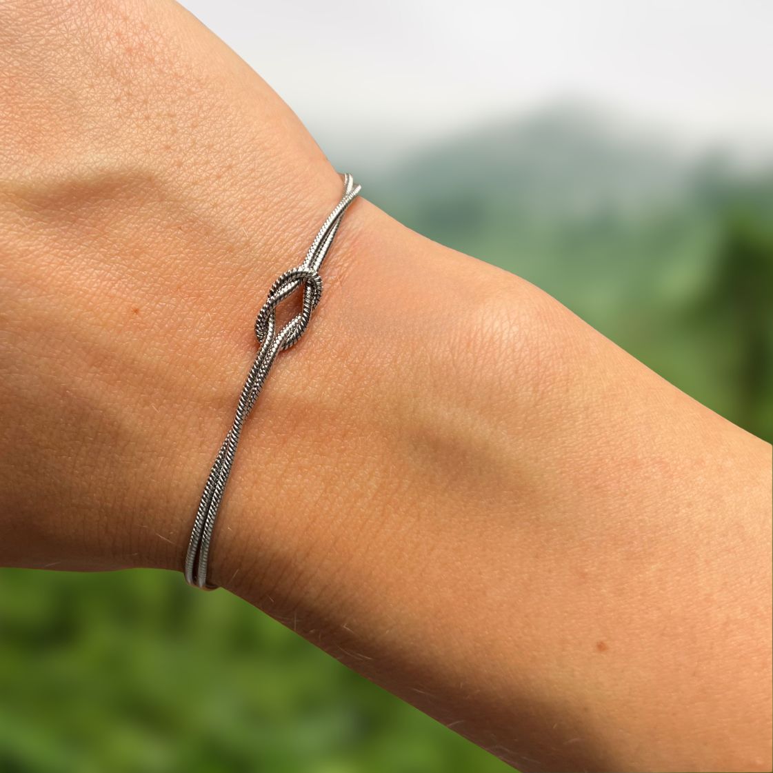 Elegancka bransoletka z supełkiem - Pearlippines Biżuteria