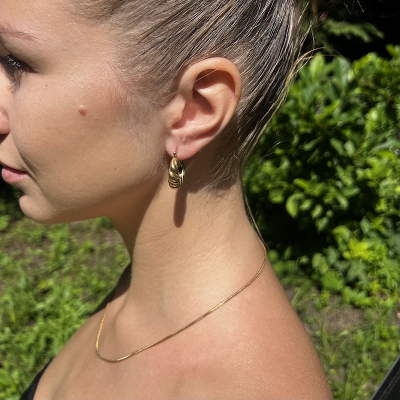 Kolczyki skręcone małe podkowy - Pearlippines Biżuteria