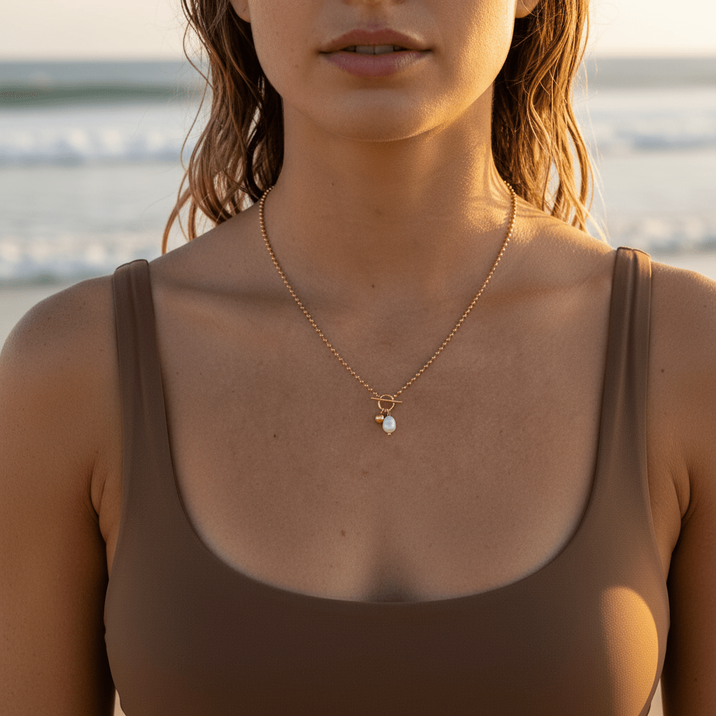 Maripipi: zapinany od dołu naszyjnik z perłą - Pearlippines Biżuteria