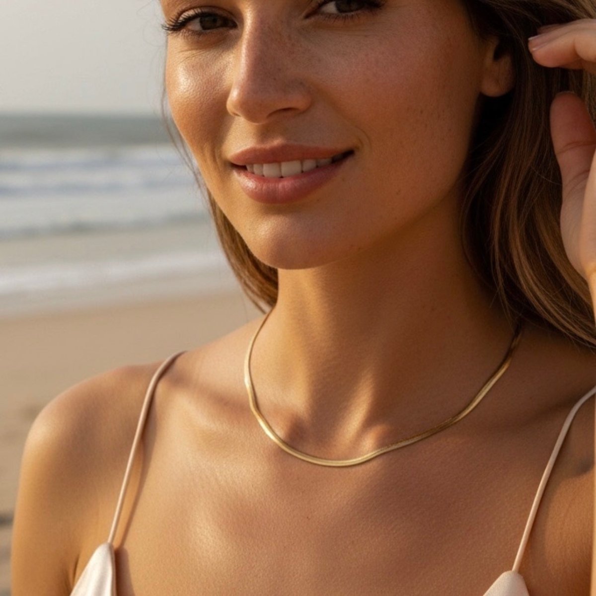 Negros: klasyczny, płaski naszyjnik do każdej stylizacji - Pearlippines Biżuteria