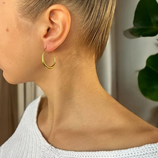 Owalne eleganckie minimalistyczne kolczyki - Pearlippines Biżuteria