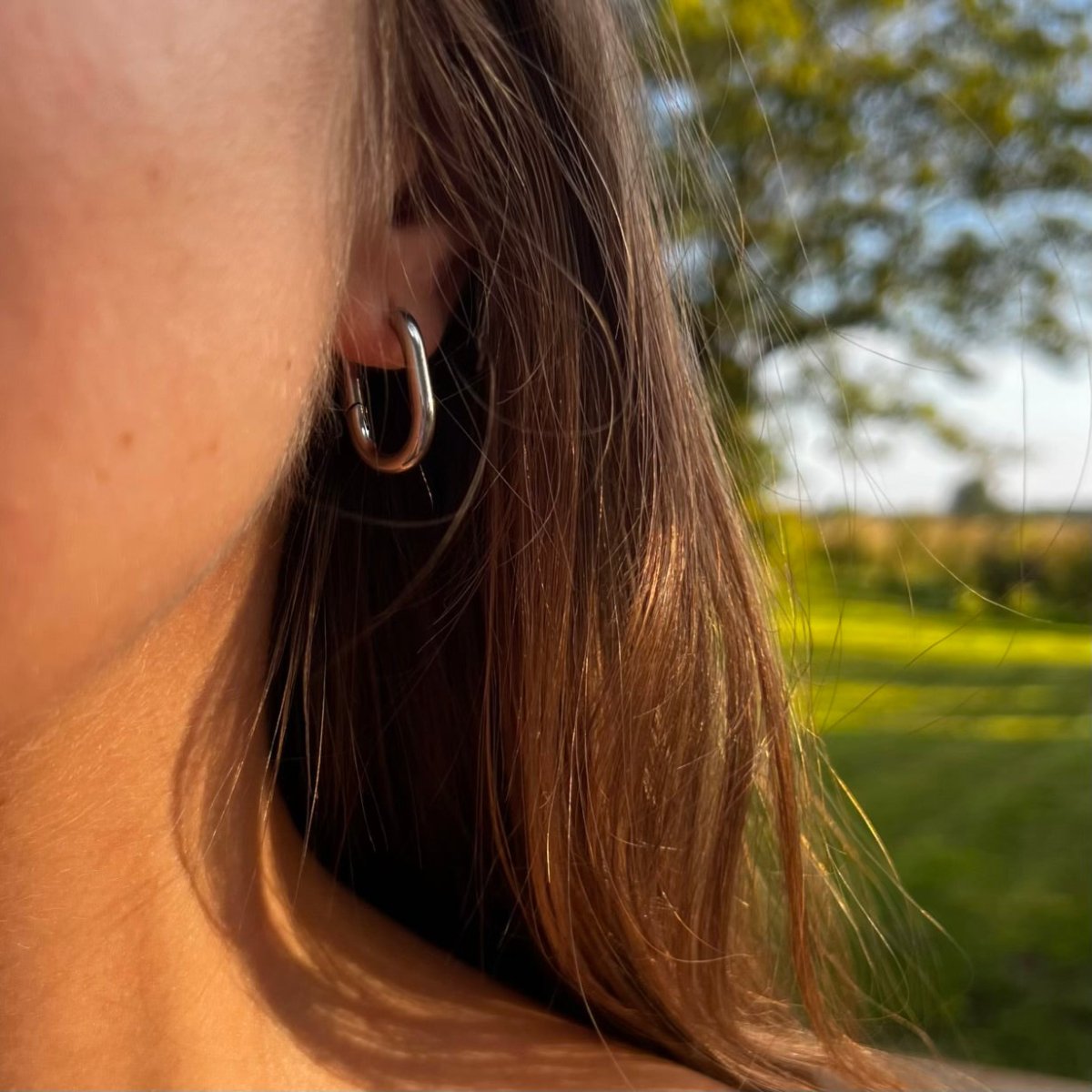 Palawan: delikatne kolczyki idealne do pracy - Pearlippines Biżuteria