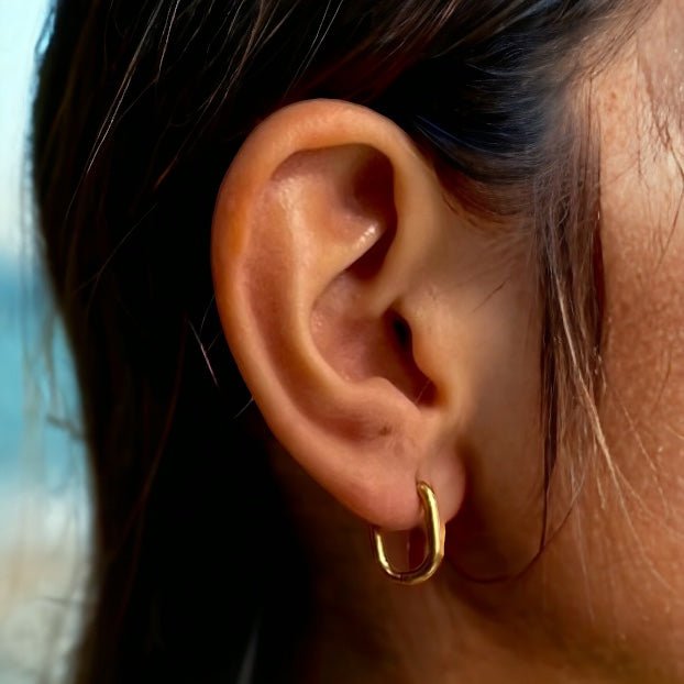 Palawan: delikatne kolczyki idealne do pracy - Pearlippines Biżuteria