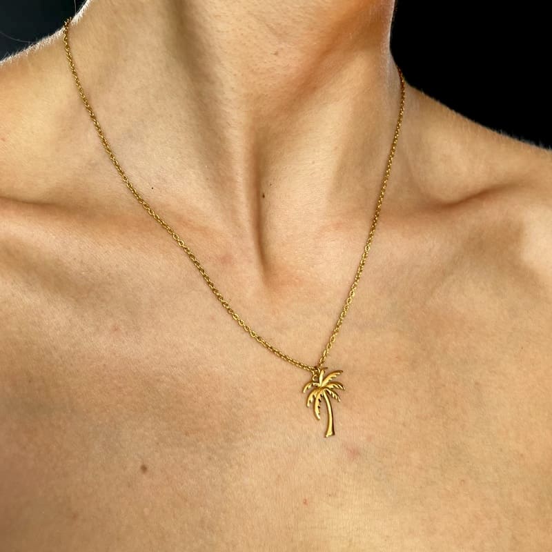 Palm: naszyjnik ze złotą palmą - Pearlippines Biżuteria