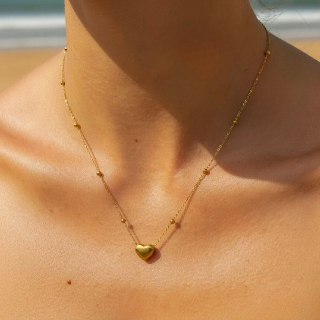 Rona: drobny naszyjnik z serduszkiem - Pearlippines Biżuteria