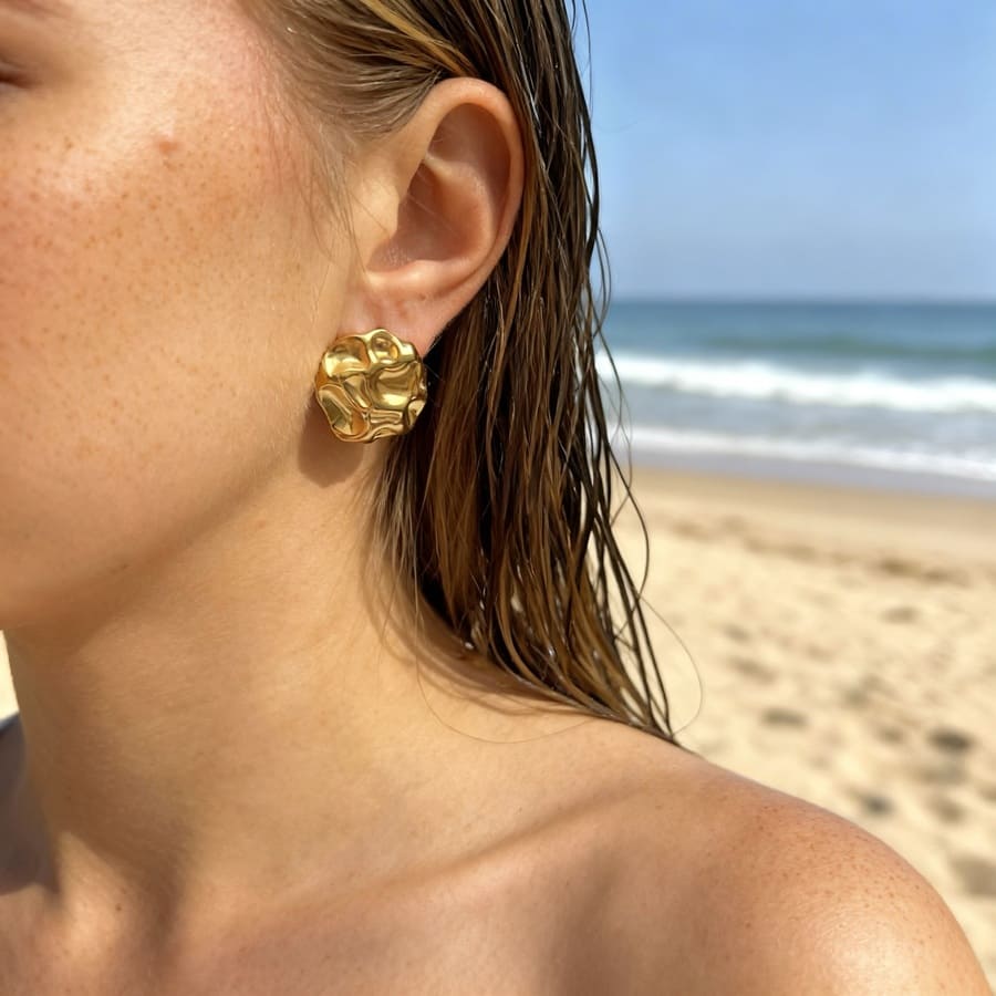 Siargao Wave: kolczyki o falistym kształcie - Pearlippines Biżuteria