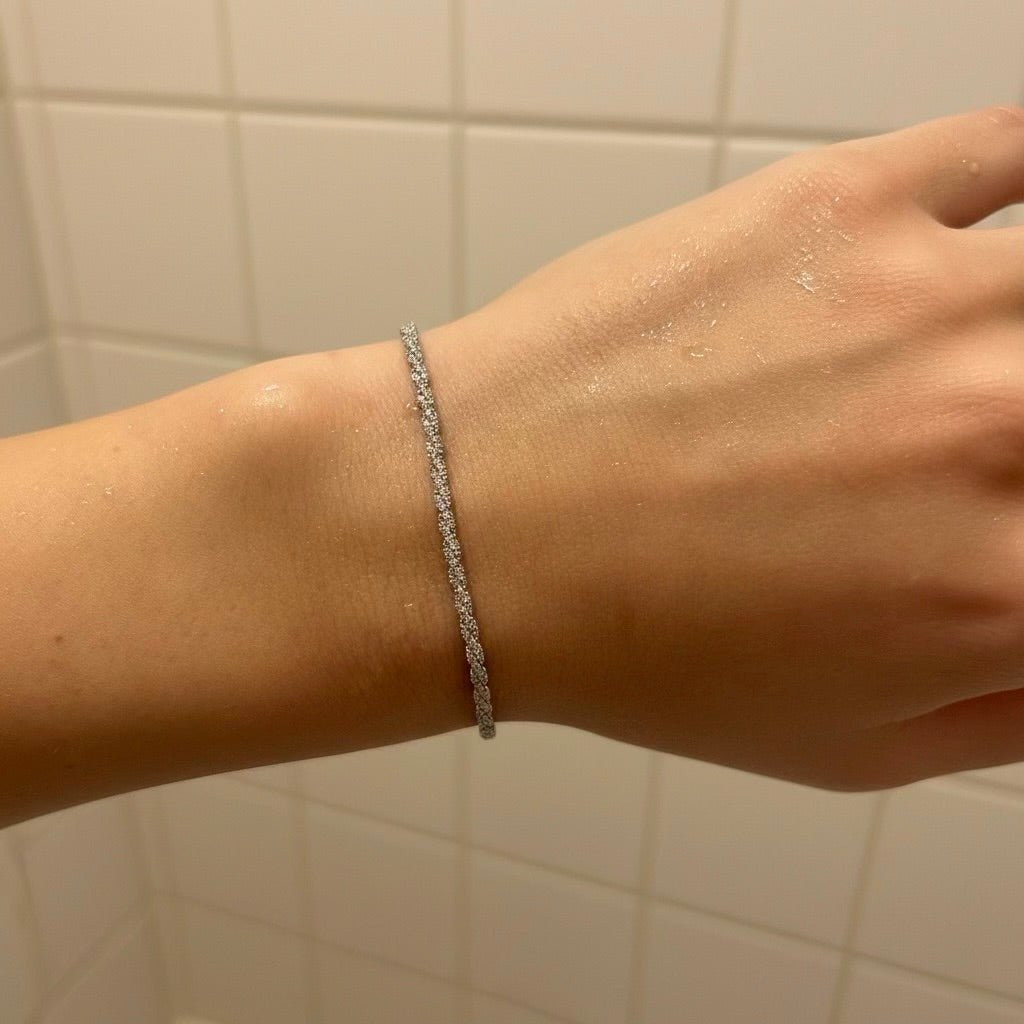 Silver Rope: delikatna srebrna bransoletka o skręcanym splocie - Pearlippines Biżuteria