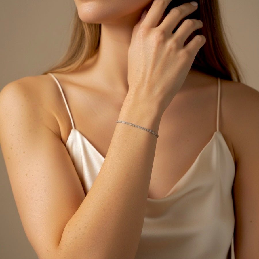 Silver Rope: delikatna srebrna bransoletka o skręcanym splocie - Pearlippines Biżuteria