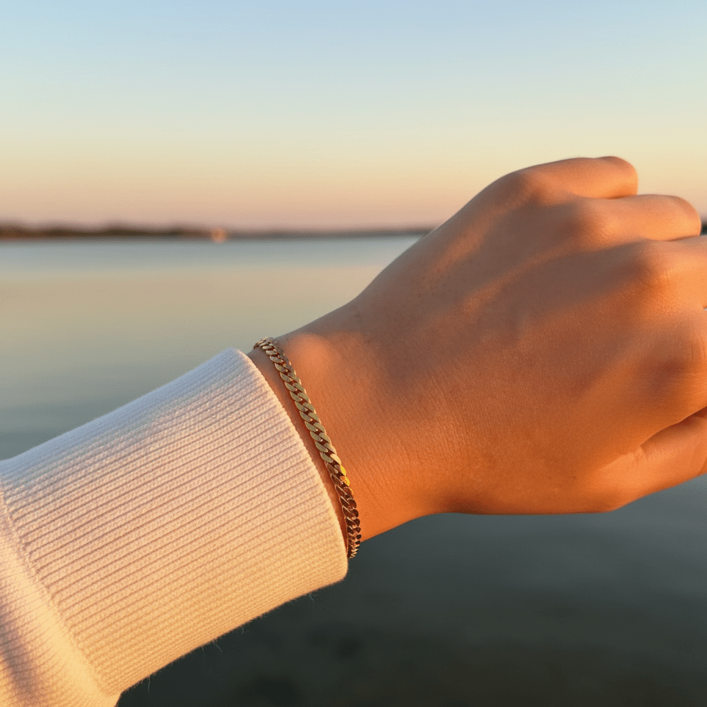 Sleek Braid: Bransoletka o splocie płaskiego warkocza - Pearlippines Biżuteria