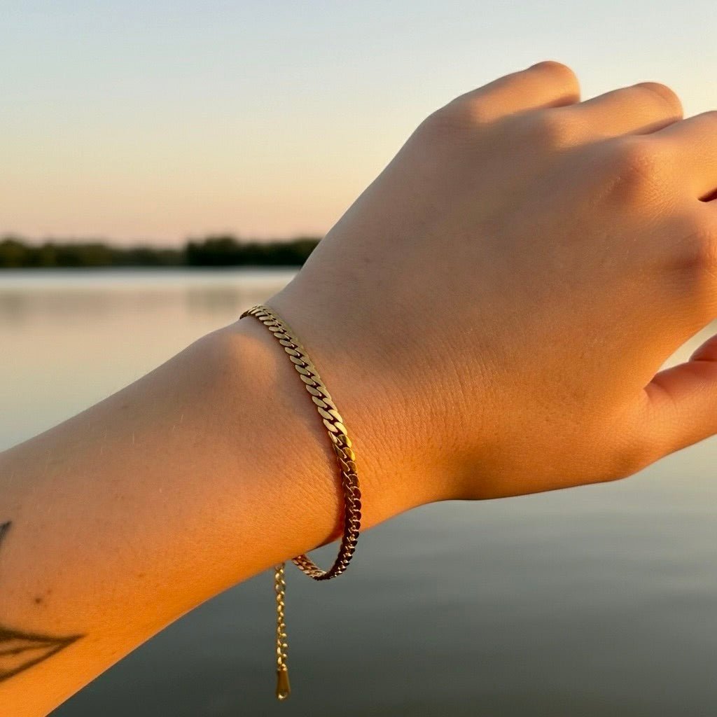 Sleek Braid: Bransoletka o splocie płaskiego warkocza - Pearlippines Biżuteria