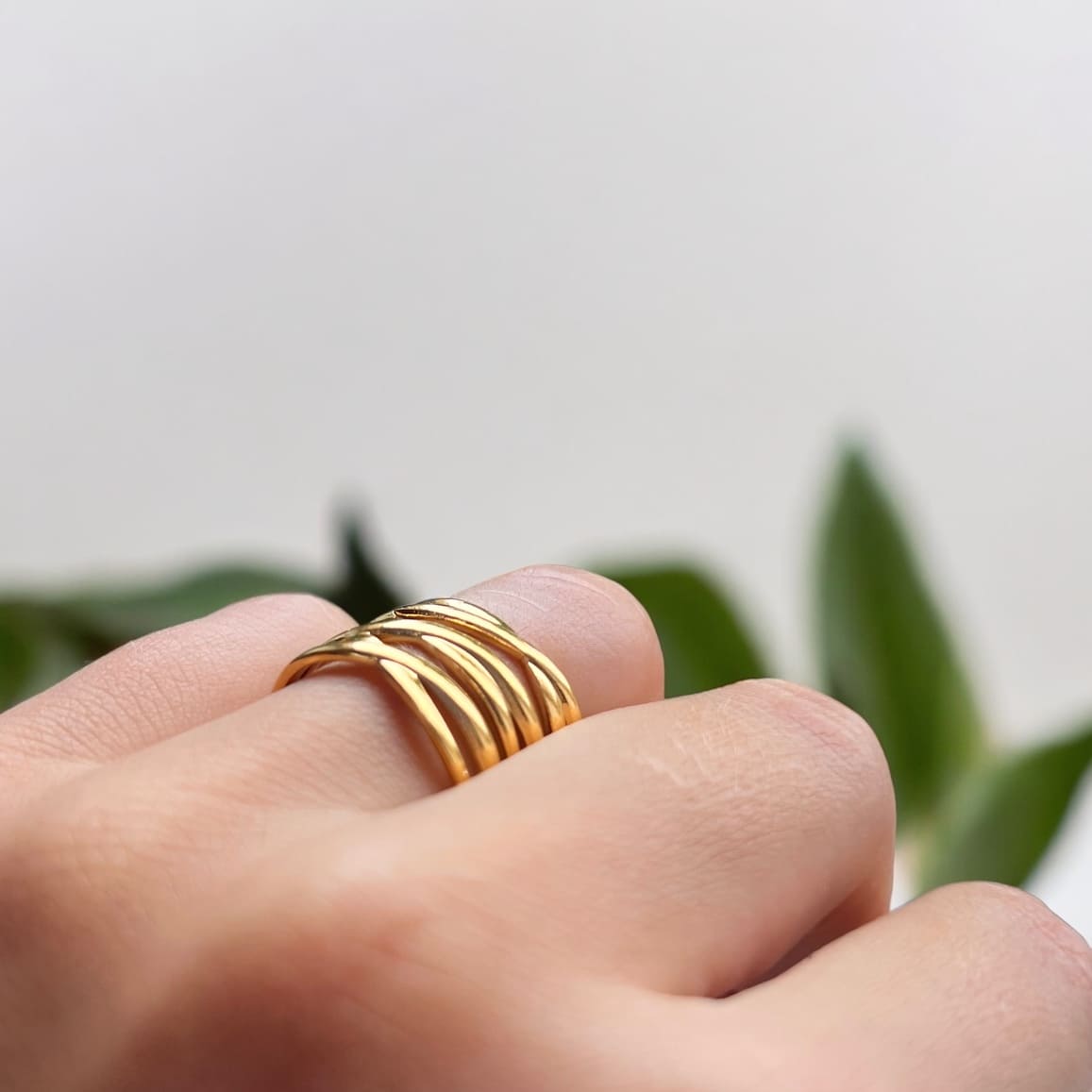 Twist Band: regulowany szeroki pierścionek - Pearlippines Biżuteria